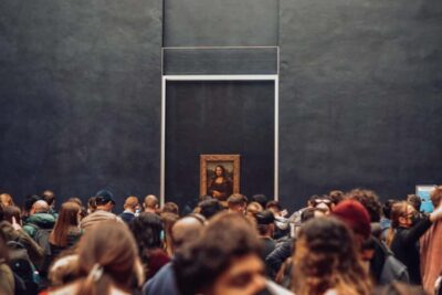 Louvre Museum Hosted Entry and Mona Lisa Audioguide