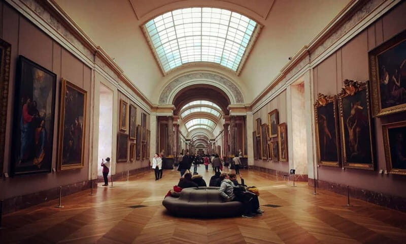 Paris: Louvre Museum Ticket with Audio guide - Key highlights worth planning around