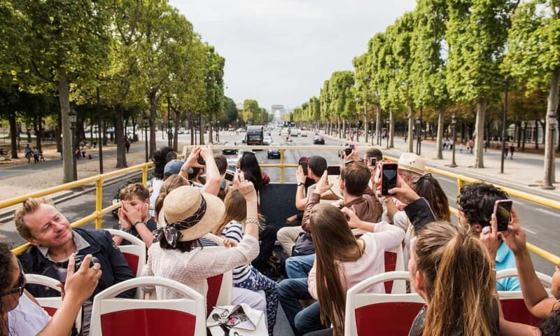 Paris: Louvre Museum Ticket with Audio guide - Before you go: emails, the offline audio download, and a smart setup