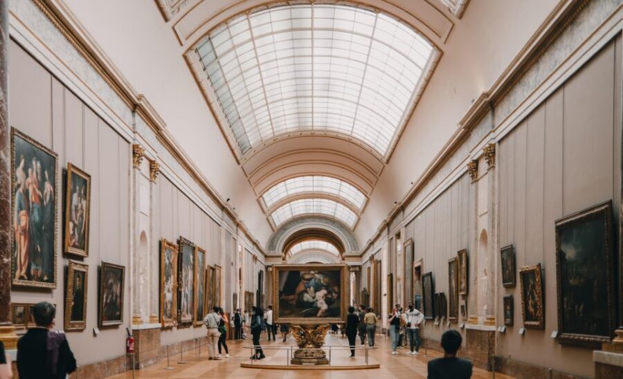 Paris: Louvre Ticket with Audioguide App and Seine Cruise - Getting from the Louvre to the River Seine cruise