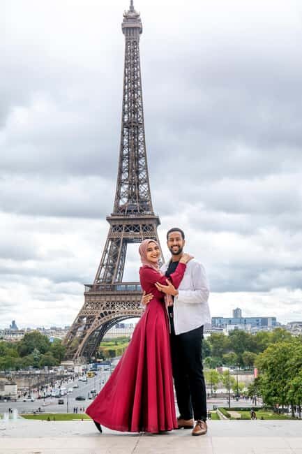 Paris: Photoshoot Around Eiffel Tower with 55 Edited Photos - The 1-hour Eiffel Tower route: what the timeline actually feels like