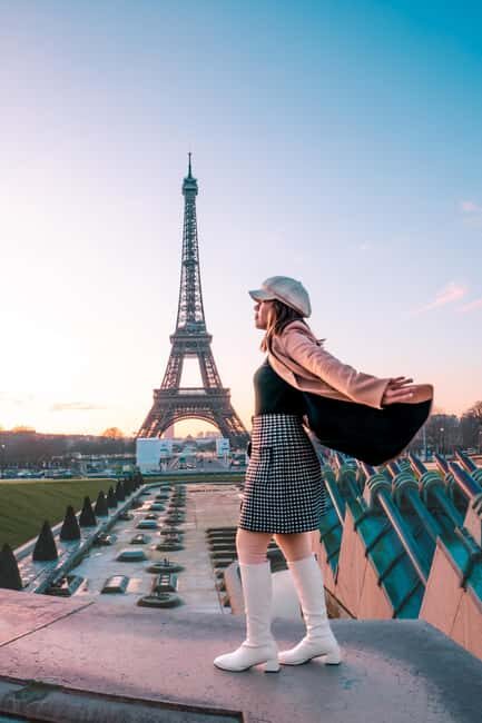 Paris: Private Photoshoot Near the Eiffel Tower - The 1-Hour Walk: Bir Hakiem Bridge, Seine Views, and French Architecture
