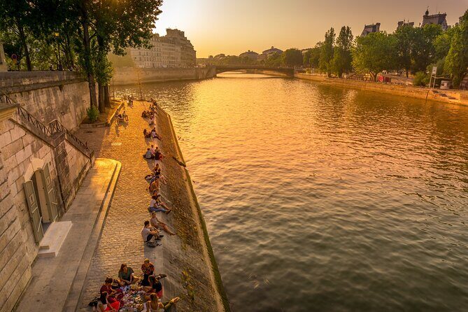 Paris Private Tour: Highlights, Top Quarters & Eiffel Tower - Bastille to Eiffel: why this route is a smart first-night plan