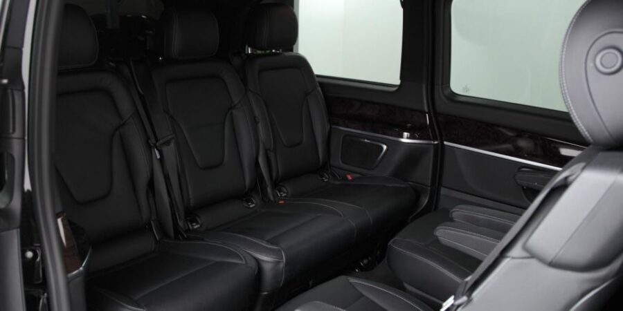 PARIS: Private transfer Château Versailles van 7 people 4H - How the 4-hour format shapes your day