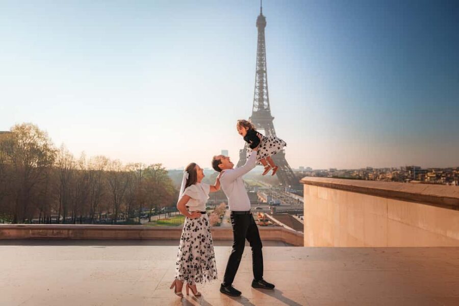 Paris: Professional Photoshoot with the Eiffel Tower - Pricing and Value: Why $46 Can Make Sense