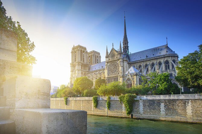 Paris Tour with Lunch at the Eiffel Tower and Seine River Cruise - Timing and Transfer Reality: When the Day Feels Tight