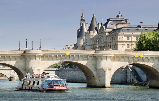 Paris Tour with Lunch at the Eiffel Tower and Seine River Cruise - What You’re Really Buying for $249.93