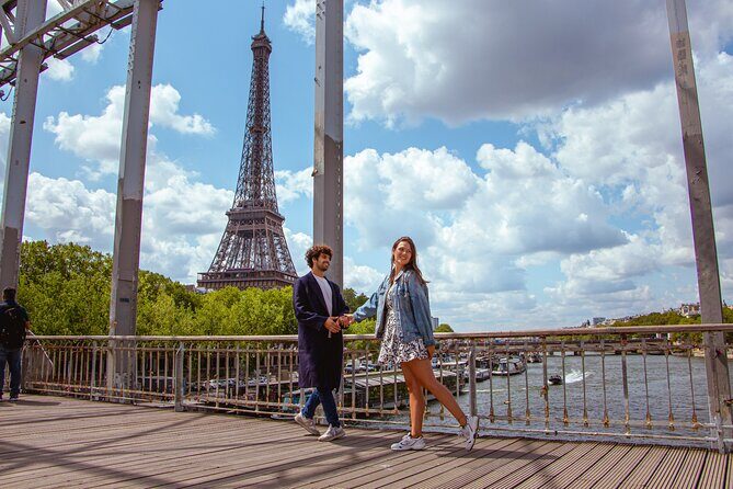 Paris: Your Own Private Photoshoot at the Eiffel Tower - Where your Eiffel Tower photos are made: angles, crowds, and smart pacing