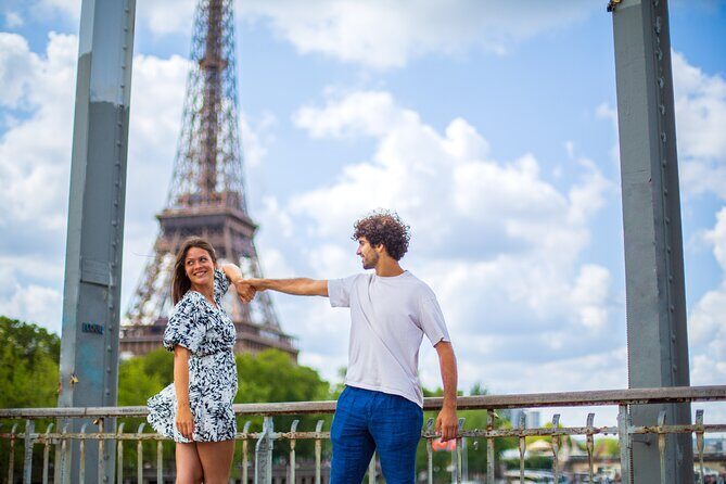 Paris: Your Own Private Photoshoot at the Eiffel Tower - What happens in your 30-minute private session