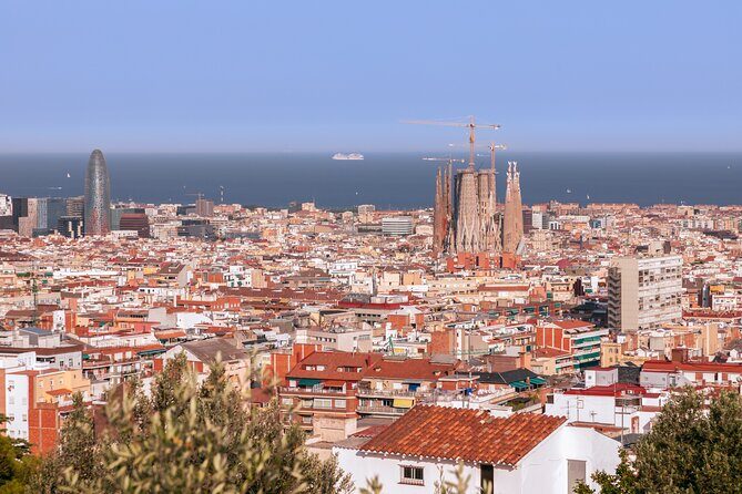 Park Guell Guided Group Tour with Optional Sagrada Familia - Hypostyle Room and the “four seasons” trick you’ll notice after a guide explains it