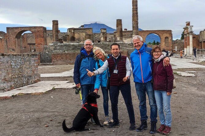Pompeii: 2 Hour Private Tour with an Archeologist Guide - Crowd Control in Pompeii: How Guides Keep the Walk Enjoyable