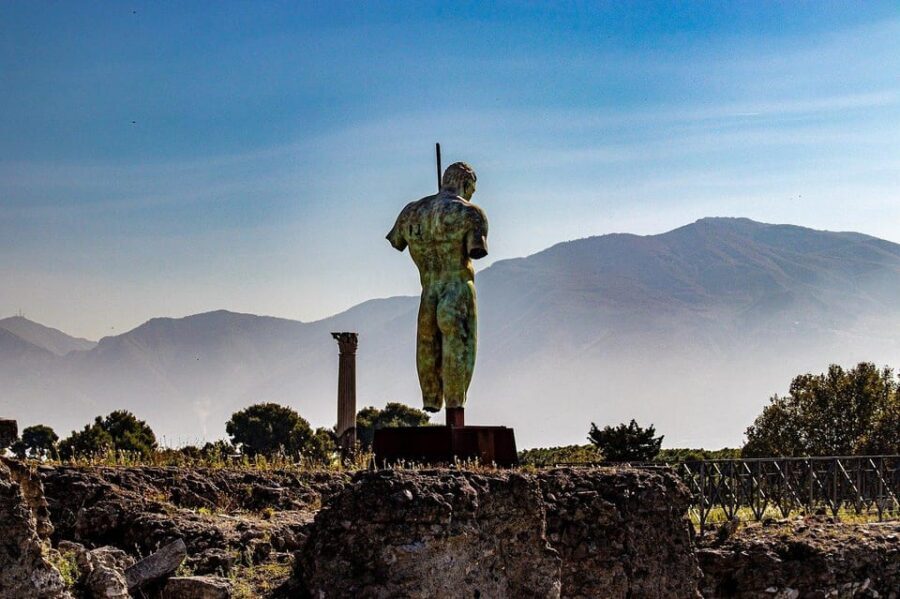 Pompeii: 2 Hours Skip the Line Visit with a Licensed Guide - Lupanare: The Lively (and Sensitive) Side of Pompeii