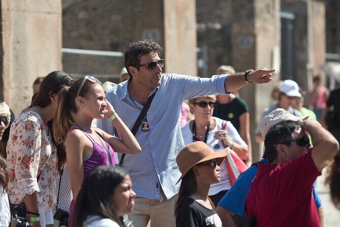 Pompeii 3 Hours Walking Tour Led by an Archaeologist - Meeting at Porta Marina and getting your bearings fast
