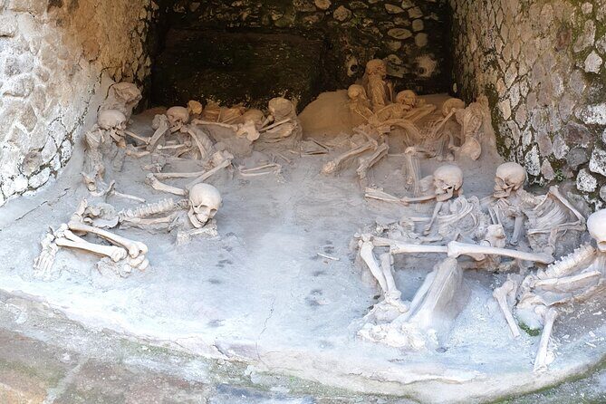 Pompeii and Herculaneum day trip - Key highlights