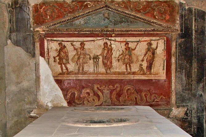 Pompeii and Herculaneum day trip - Herculaneum at Parco Acheologico di Ercolano: smaller, better preserved