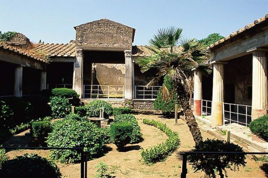 Pompeii and Vesuvius Full-Day Tour from Amalfi Coast - From Amalfi to Vesuvius: The Logistics That Make It Work