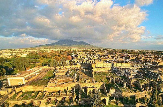 Pompeii Archaeological Area Entrance Ticket - Anfiteatro Side Loop: Amphitheater, Odeion, Great Theater, and Temple of Isis