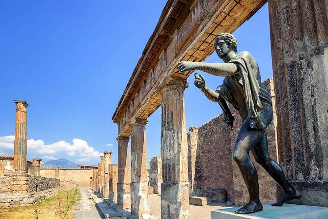 Pompeii Exclusive 2h Private Tour with your Archaeologist - Main square and Roman bath complex: the social engine of the city