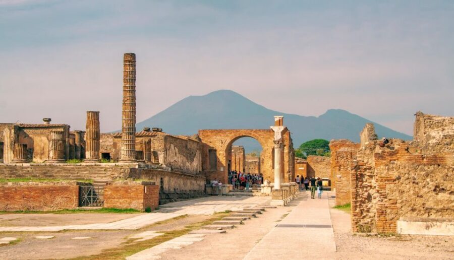 Pompeii Guided Tour with Archaeologist - Suburban baths: social life, not just plumbing