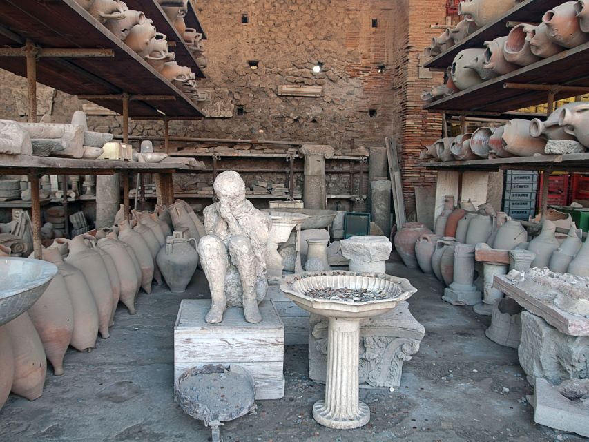 Pompeii, Herculaneum, and Vesuvius: Full-Day Tour - Vesuvius National Park: the Great Cone and the crater views