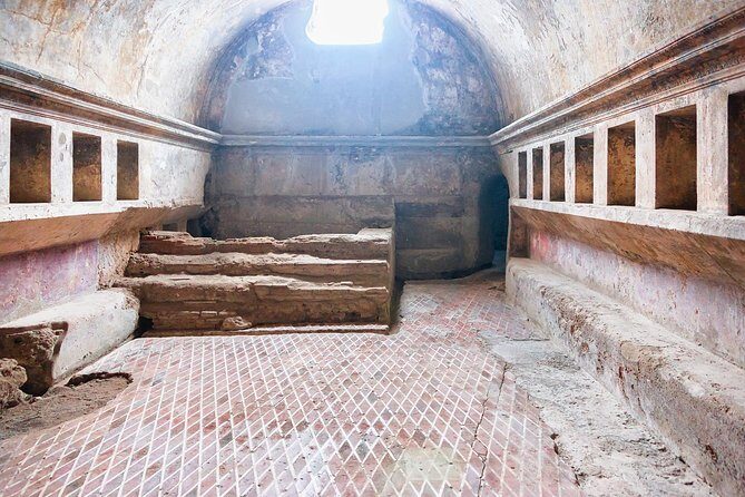 Pompeii Positano and Sorrento shared excursion with Pompeii skip the line entry - Price and logistics: whether $155 makes sense