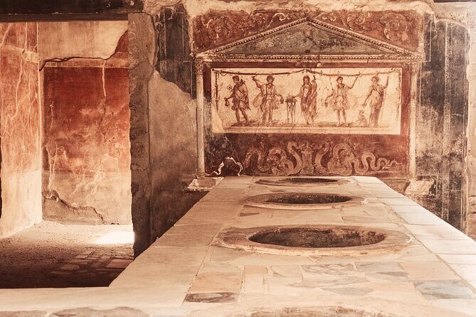 Pompeii Private Tour with an Archaeologist and Skip The Line - 3 hours - Getting Oriented at Porta Marina: The Start That Makes Everything Easier