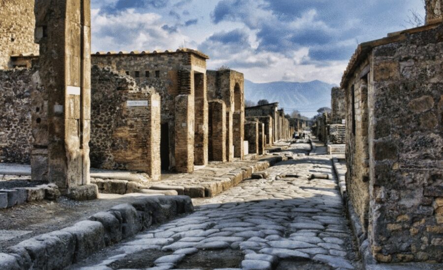 Pompeii: Skip-the-Line Entry Ticket with Audio Guide or Tour - Audio Guide Reality Check: Download Setup, Headphones, and Map Use