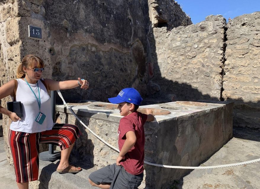 Pompeii: Skip-the-Line Tour for Kids and Families - Walking realities: shoes, shade, and comfort breaks