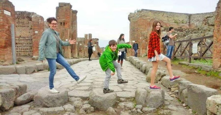 Pompeii: Tour for Children - Key things that make this Pompeii kids tour work