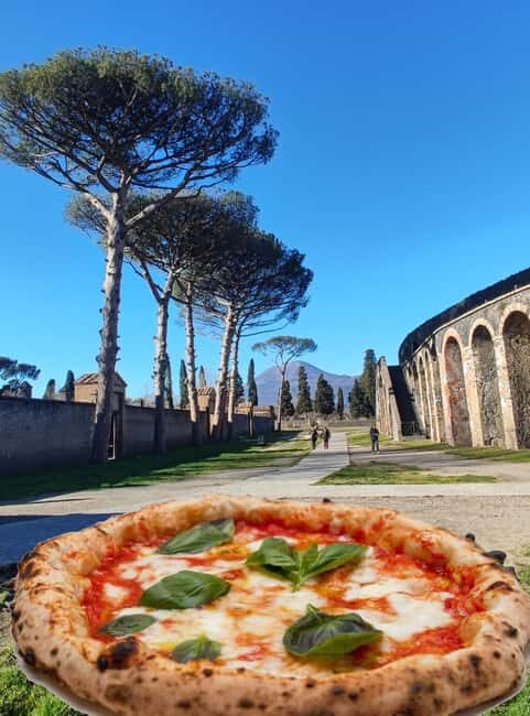 Pompeii Tour with Archaeological Expert and Lunch - Teatro Piccolo: Roman entertainment in miniature form