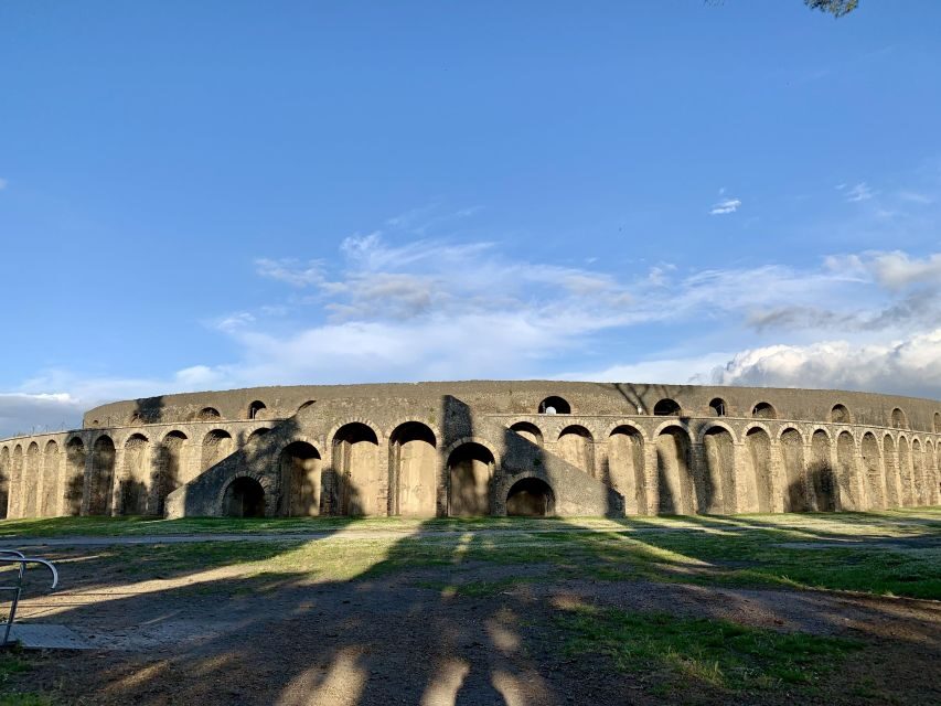 Pompeii VIP 3h Tour: Skip-the-line with your Archaeologist - Skip-the-line at Porta Marina Superiore: your start point and first win