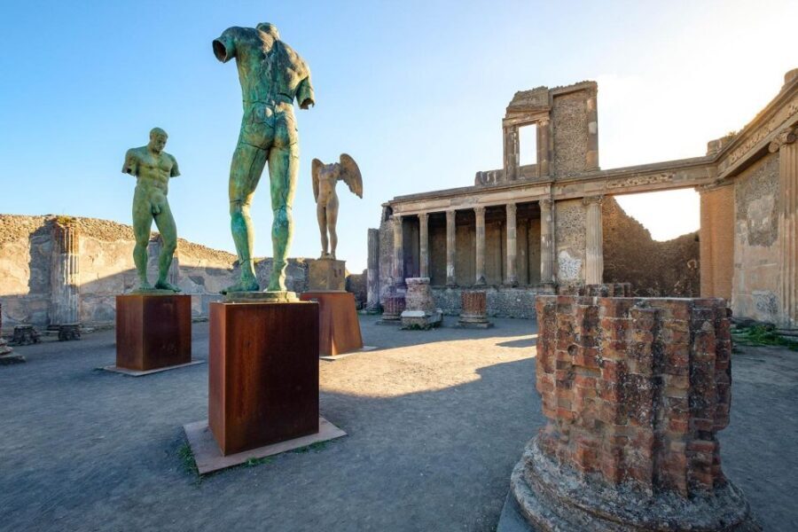 Pompeii with Wine Tasting Private Tour - Key highlights at a glance