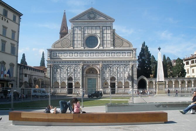 Private All-inclusive Heart of Florence Walking Tour with Accademia and Uffizi - Tickets, Earphones, and What’s Actually Included
