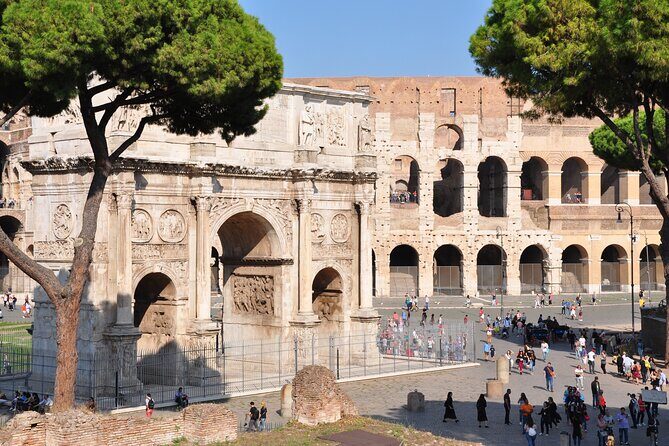 PRIVATE Colosseum, Roman Forum and Palatine Hill tour - Roman Forum: turning ruins into a timeline you can hold