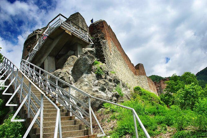 Private Day Trip True Castles of Vlad Dracula and Transfagarasan Road - Transfăgărășan Highway: the road that decides your season plan