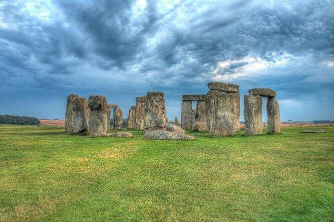 Private driver guided tour Stonehenge - Tickets, Mobile Pass, and What to Bring
