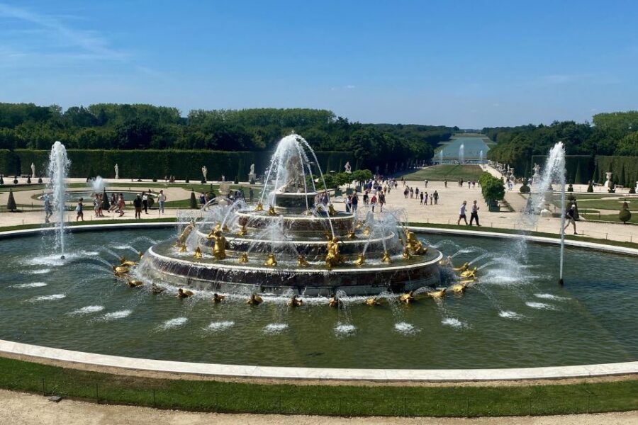 Private Fontainebleau, Versailles, Trianon from Paris - Big Trianon: the private retreat feeling