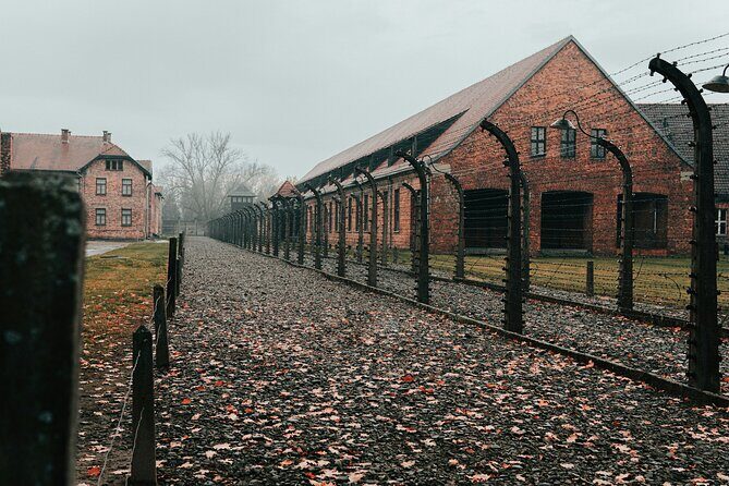 Private Guided Tour Auschwitz Birkenau with Transport from Krakow - Auschwitz I (Panstwowe Muzeum Auschwitz-Birkenau): where the story starts
