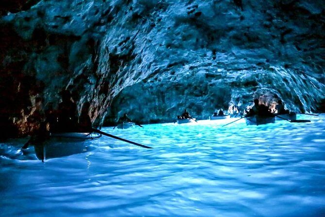 Private Guided Tour Of Capri - Sorrento & Pompeii - Capri, Sorrento, and Pompeii: how this day actually flows