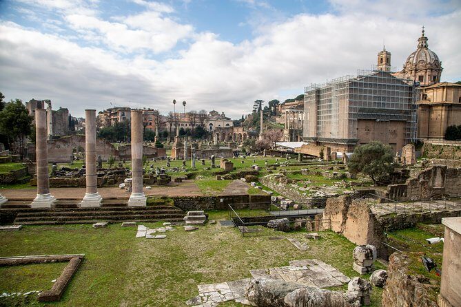 Private Guided Tour of Rome City Highlights Coliseum and Forums - Guide quality is the difference: what to watch on a short private tour