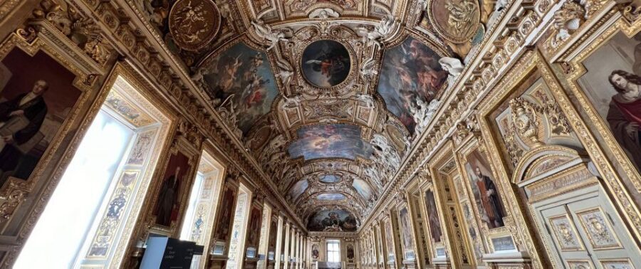 Private Louvre Tour for Teenagers - A teen mystery inside the Louvre’s real crime story