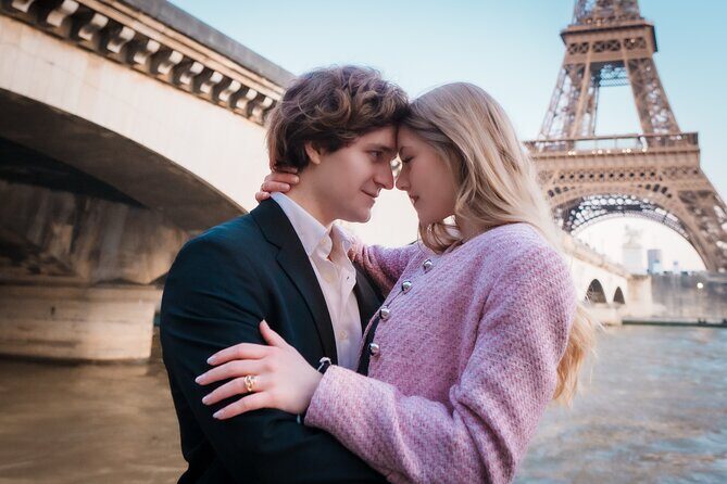 Private Professional Photoshoot near the Eiffel Tower in Paris - Key things that make this shoot worth it