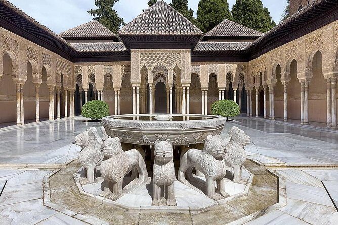 Private tour from Malaga to the Alhambra Palace and Granada - The 130 km transfer: comfortable ride, limited narration, good timing