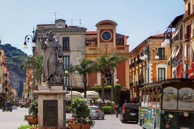 Private Tour: Pompeii and Positano Day Trip from Rome - Pompeii Archaeological Park: 2 hours, entry not included, and what a guide adds