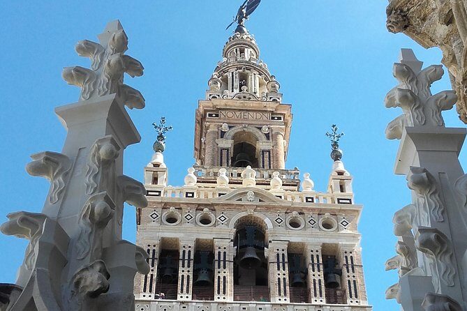 Private visit Cathedral and Royal Alcazares of Seville - How the private format helps you (especially if you like details)