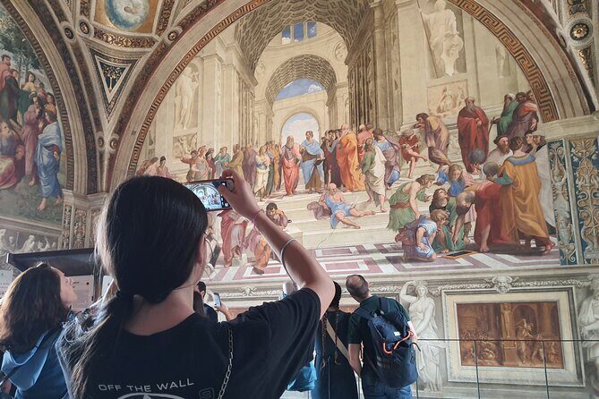 Rome 2-Day Sightseeing Tour with Trevi Fountain, Colosseum & More - Sistine Chapel: The One Room with No Talking