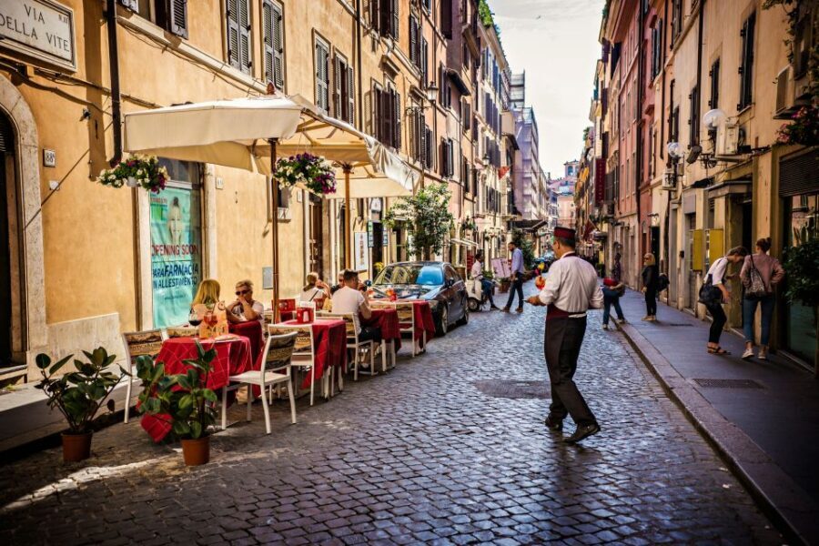 Rome: 3-Hour Private Foodie Tour with Vatican Views - Spritz time in a garden bar with live music