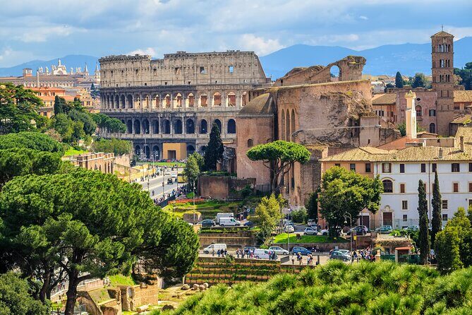 Rome: Best of Colosseum and Roman Forum Small Group Guided Tour - Guide Quality: What You Can Expect (and How to Make It Work)