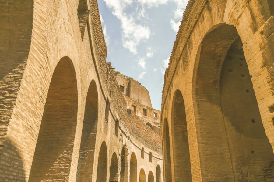 Rome: Colosseum and Roman Forum Small Group Tour in German - Key things to know before you go