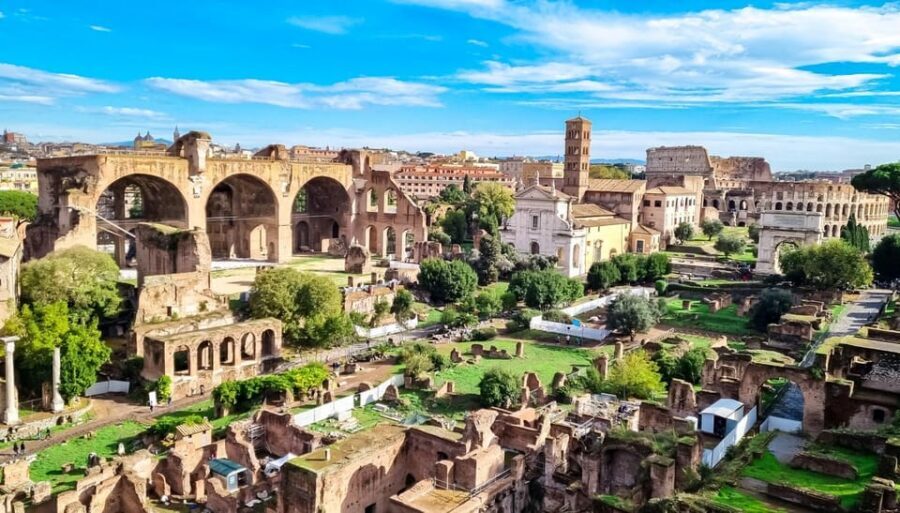 Rome: Colosseum and Vatican Guided Tour in one Day - The Roman Forum and Palatine Hill stop: where the city makes sense